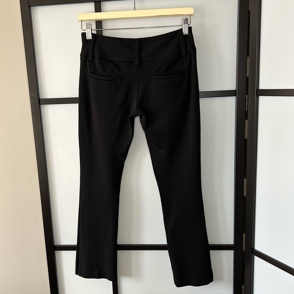 [2] Alice + Olivia Black Crop Faux Pocket Low Waist Trousers Petite Fit - Picture 4 of 9